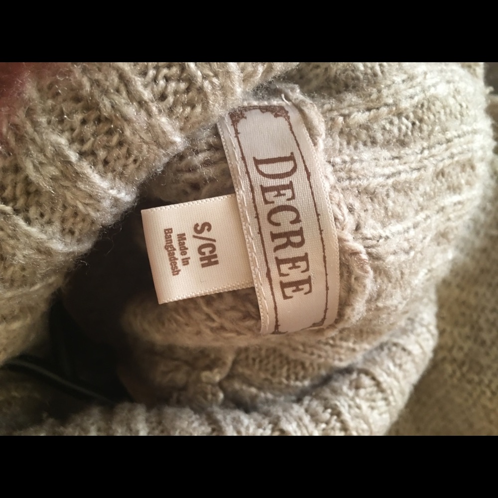 Wool sweater - Picture 3 of 4